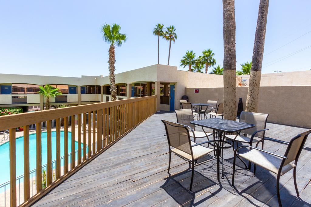 Motel 6 Glendale Phoenix Exterior foto