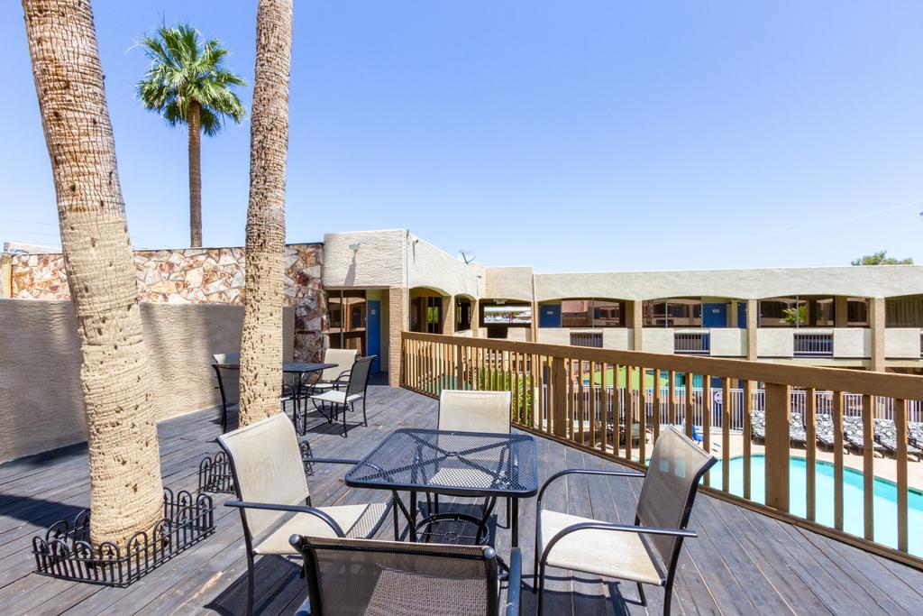 Motel 6 Glendale Phoenix Exterior foto