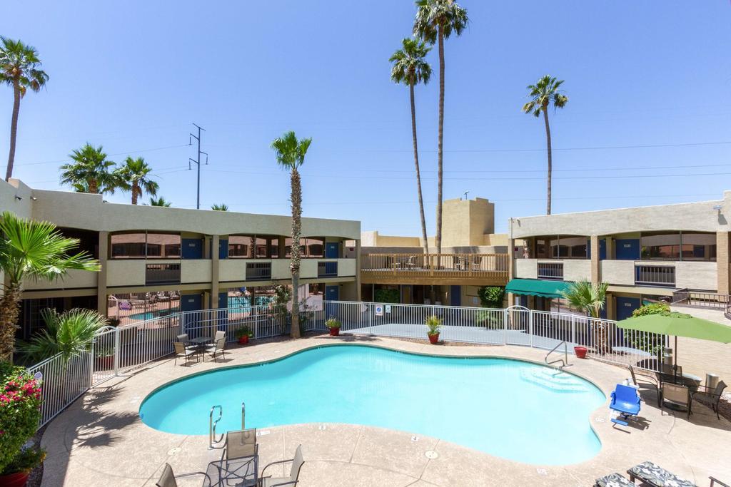 Motel 6 Glendale Phoenix Exterior foto