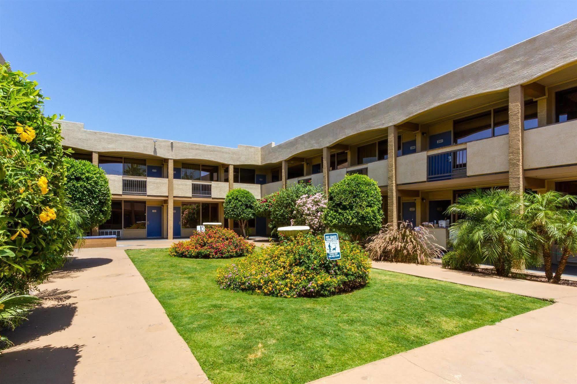 Motel 6 Glendale Phoenix Exterior foto