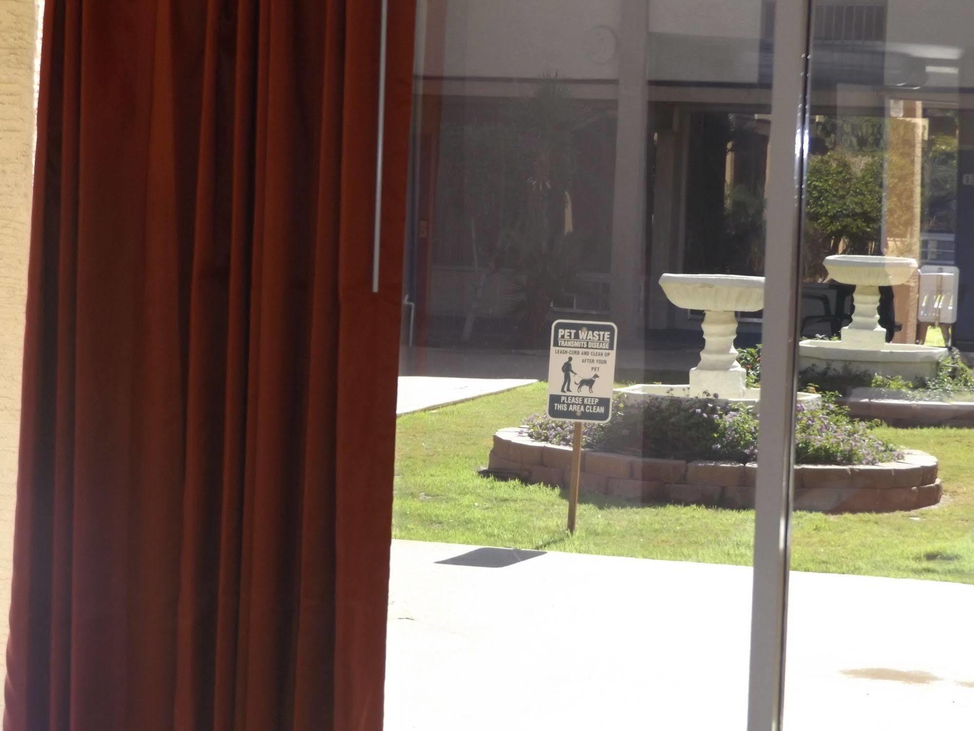 Motel 6 Glendale Phoenix Exterior foto